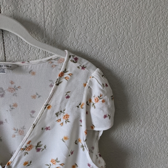 🦋 American Eagle Women's Top - Picture 8 of 8